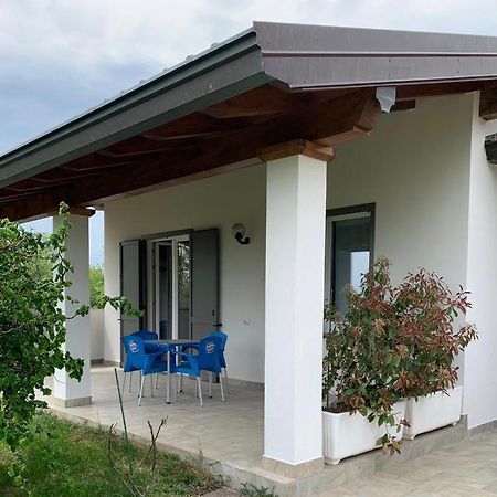 Casa Vacanze Al Capriano Appartamento Lampone Cantello Eksteriør billede