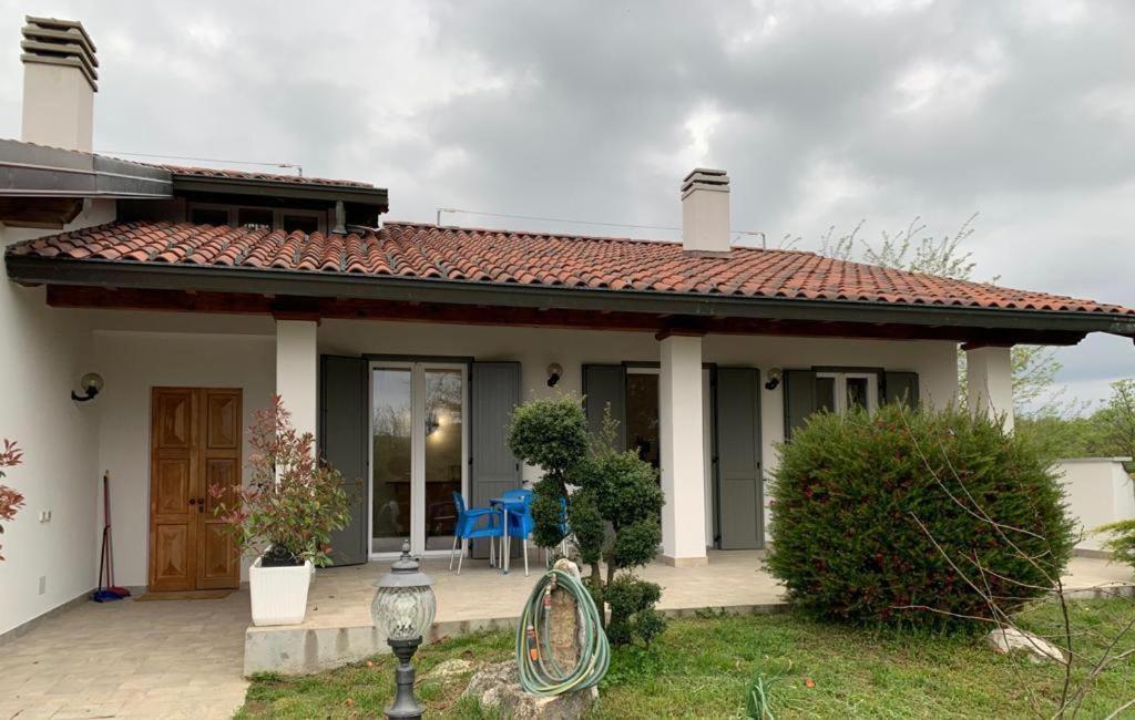 Casa Vacanze Al Capriano Appartamento Lampone Cantello Eksteriør billede
