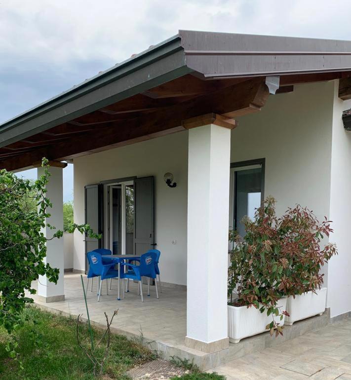 Casa Vacanze Al Capriano Appartamento Lampone Cantello Eksteriør billede