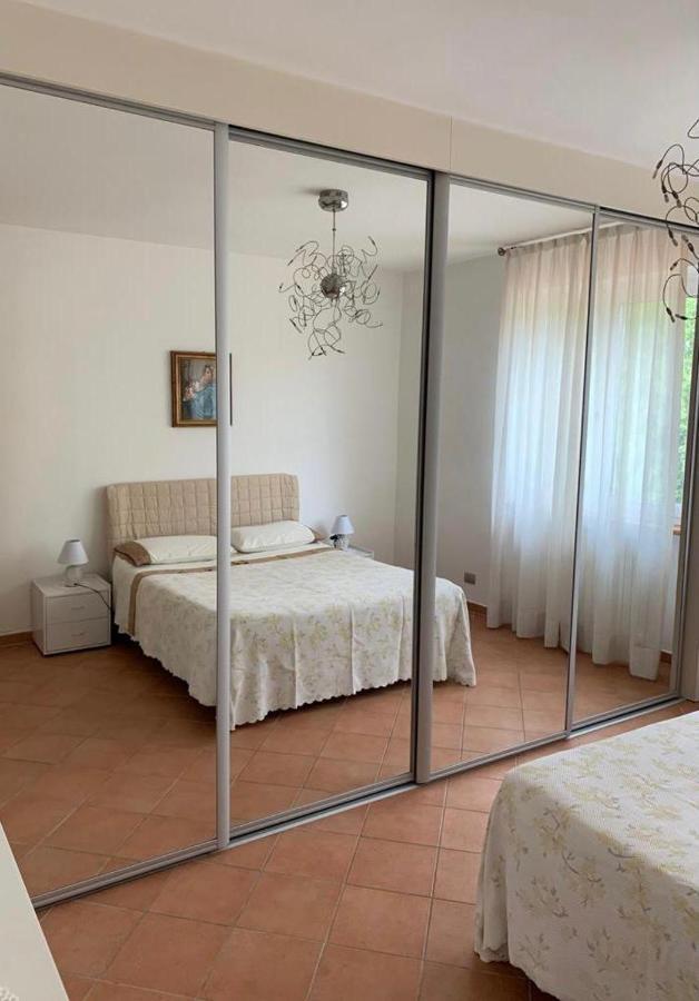 Casa Vacanze Al Capriano Appartamento Lampone Cantello Eksteriør billede
